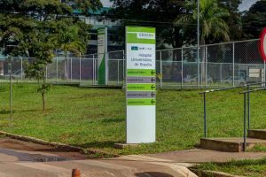 Directional-Signs-2