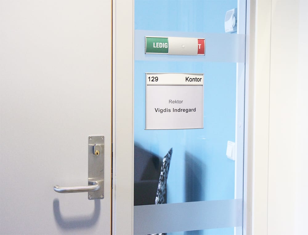 Myre School, Vesterålen — Vista signage installation, photo 3